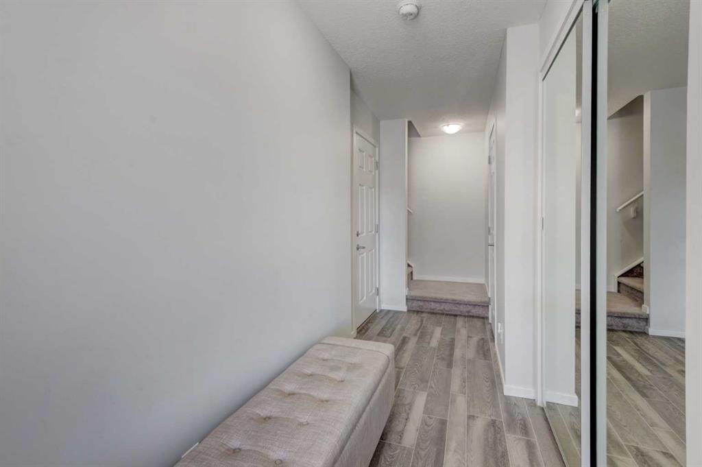 51 Cityscape Row NE photo 2