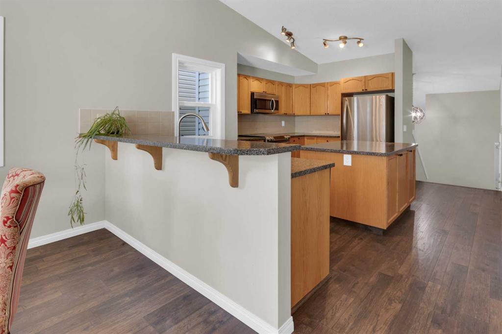24 Evansbrooke Point NW photo 4