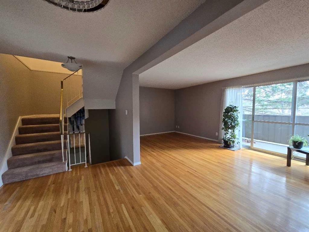 9803 24 Street SW #1501 photo 4