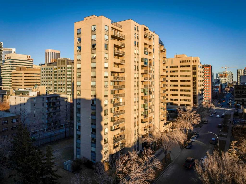 924 14 Avenue SW #1510 photo 3
