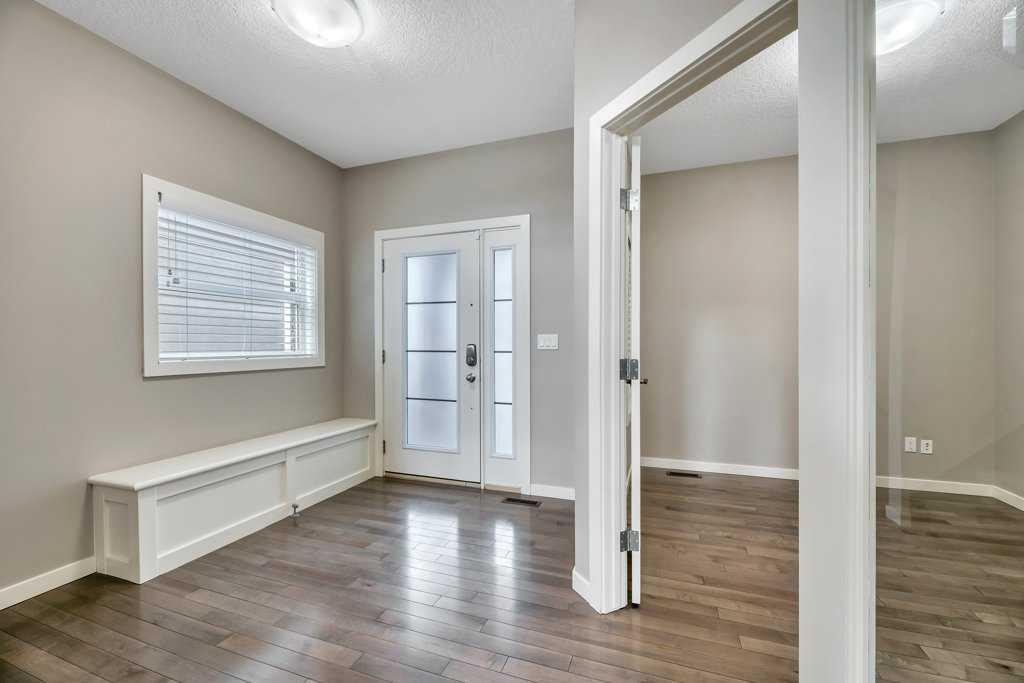29 Aspen Summit Point SW photo 5