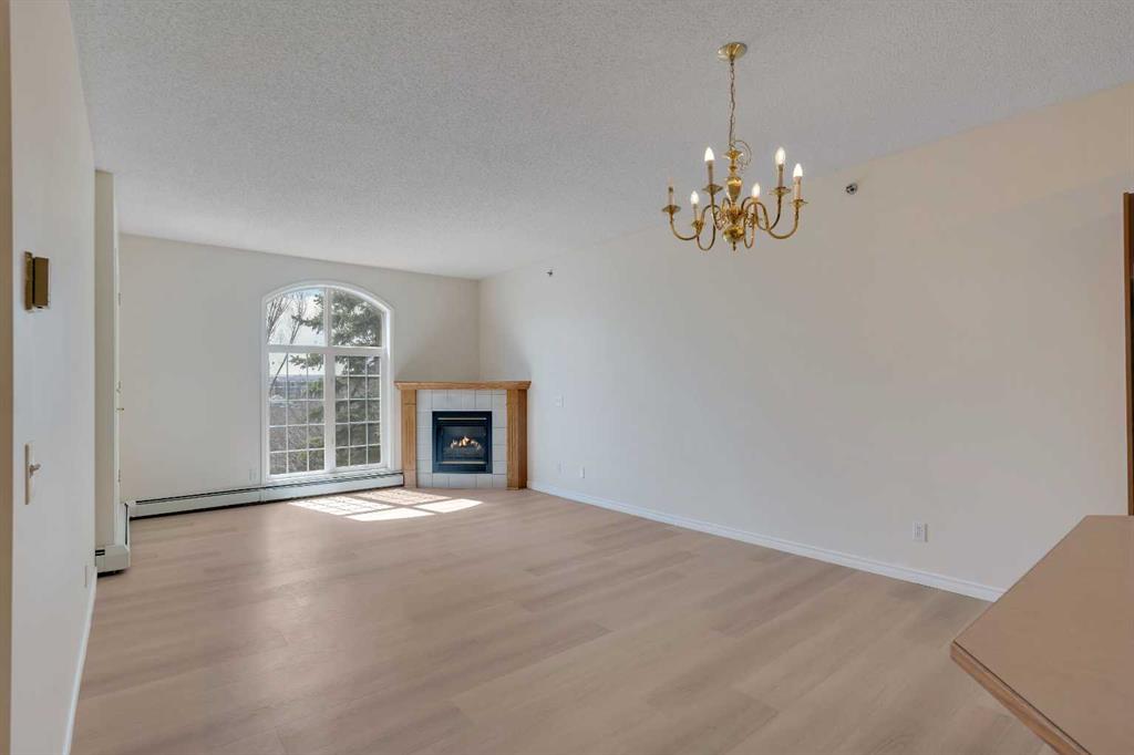 4835 Dalhousie Drive NW #203 photo 5