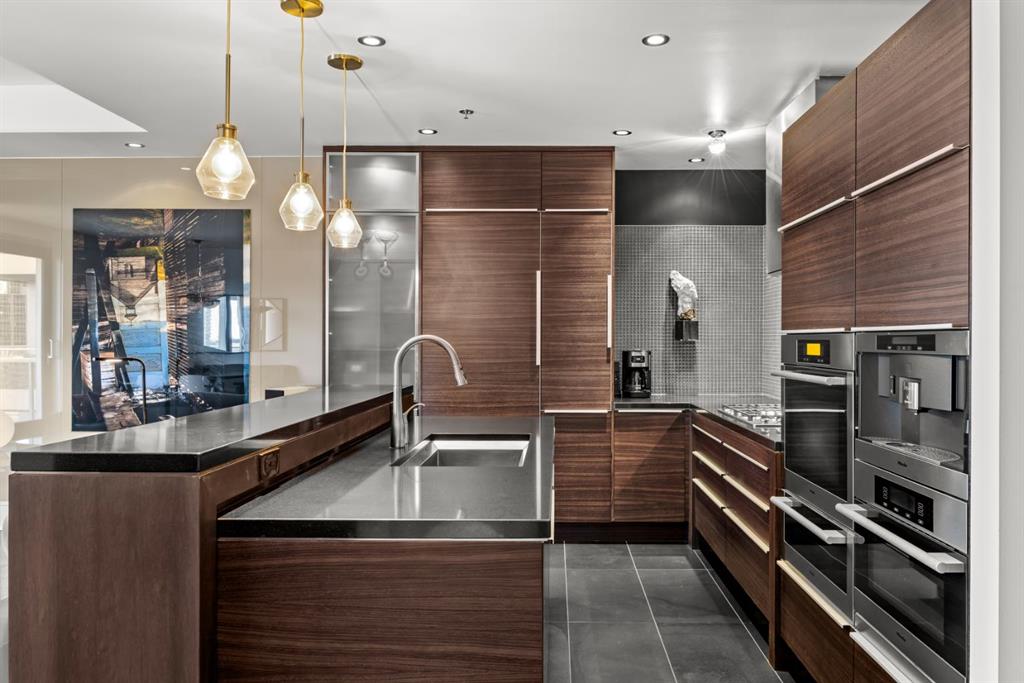 108 9 Avenue SW #1502 photo 5