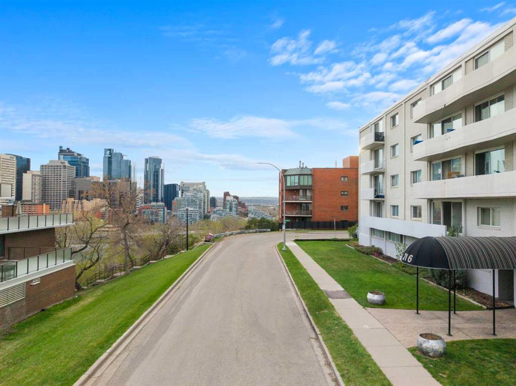 316 1 Avenue NE #204 photo 2