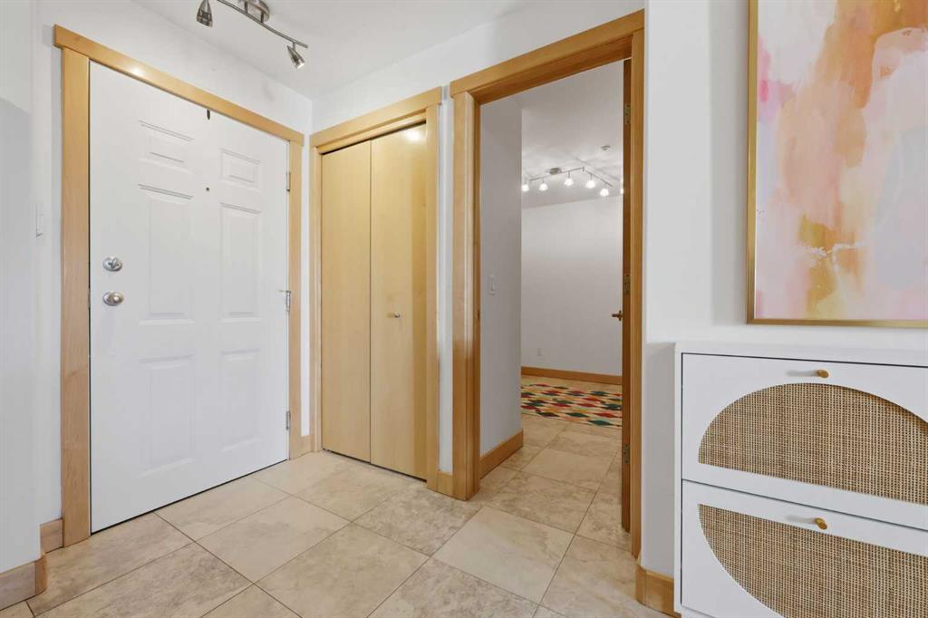 2411 Erlton Road SW #103 photo 4