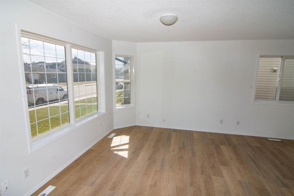 5320 Martin Crossing Drive NE photo 4