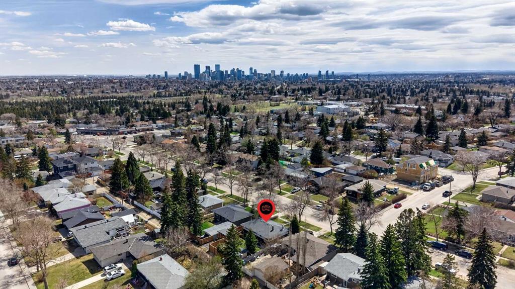 1232 40 Avenue NW photo 3