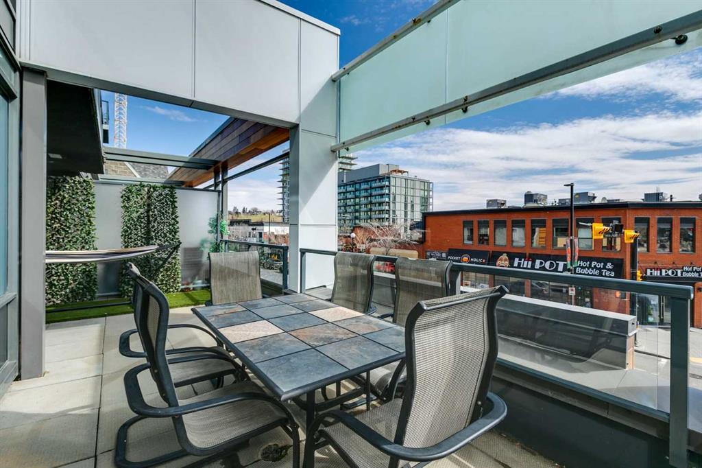 301 10 Street NW #201 photo 3