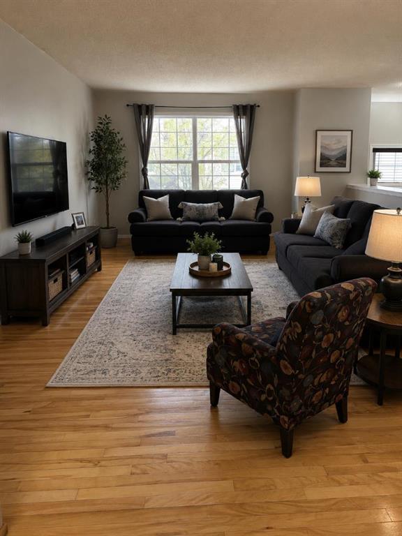 155 Tuscany Springs Gardens NW photo 2