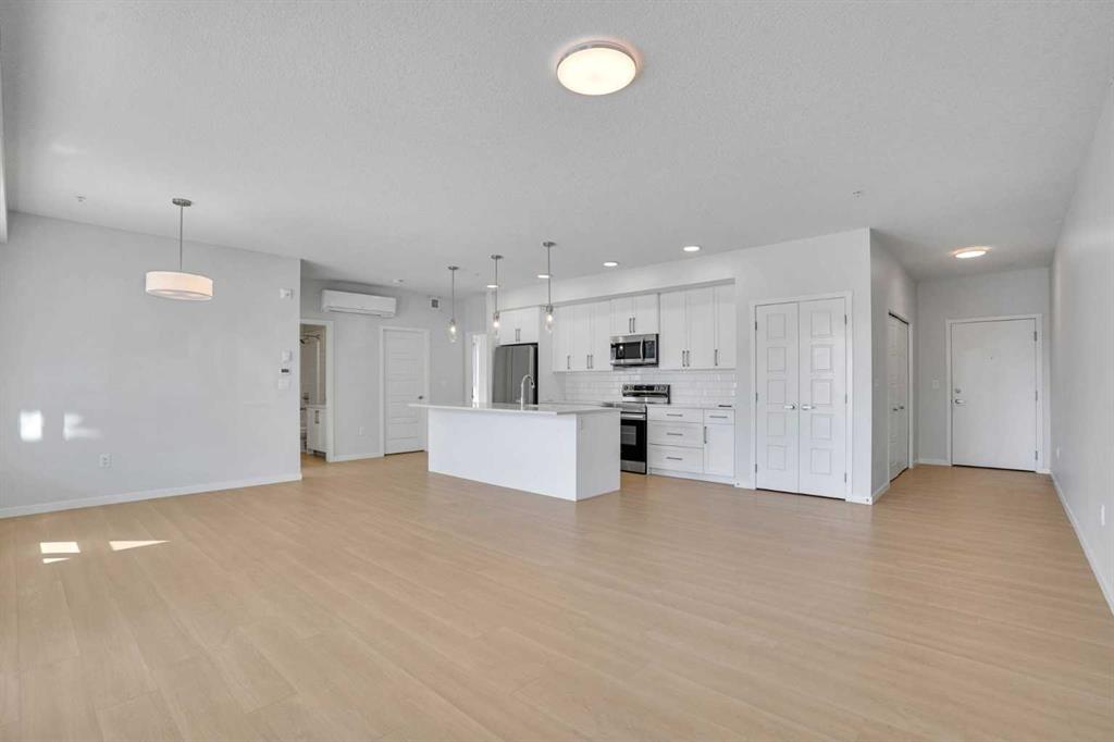 33 Carringham Gate NW #1102 photo 5