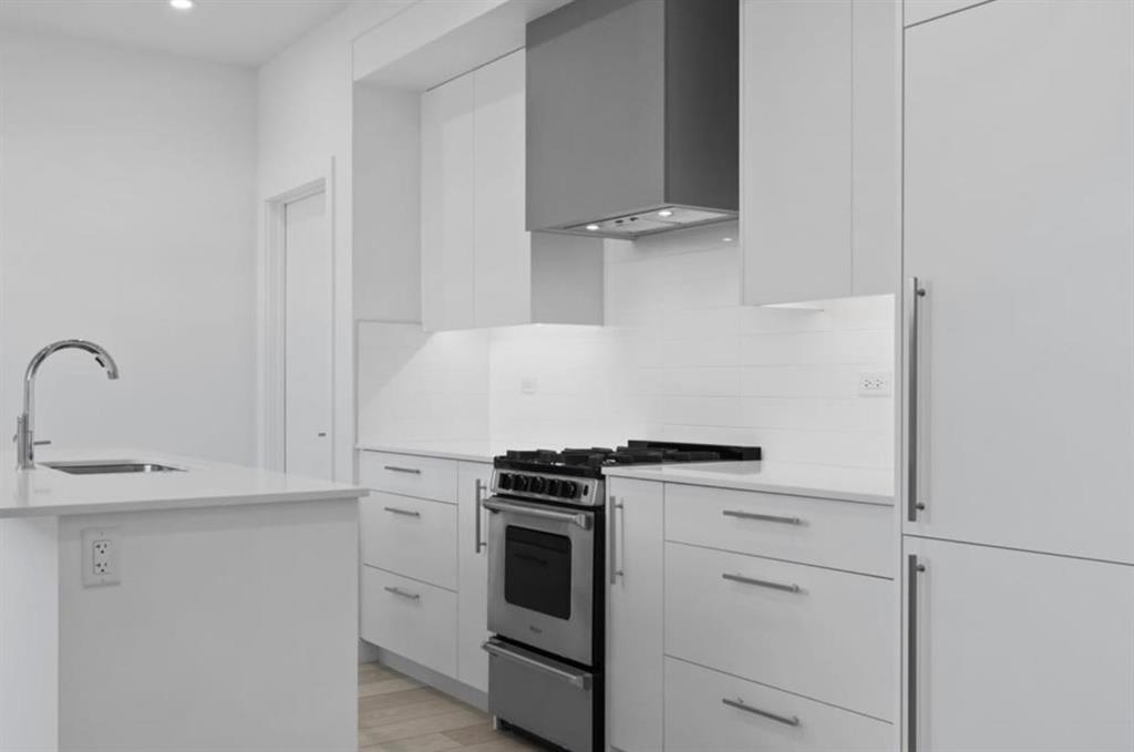 8370 Broadcast Avenue SW #102 photo 2