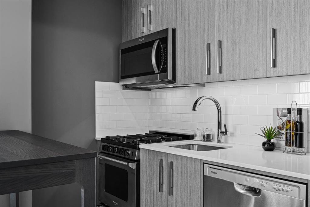 110 18A Street NW #440 photo 3