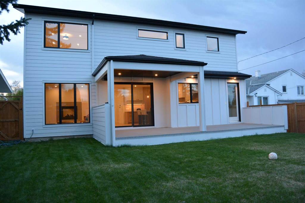 3511 34 Avenue SW photo 2