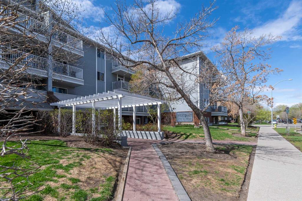 1735 11 Avenue SW #104