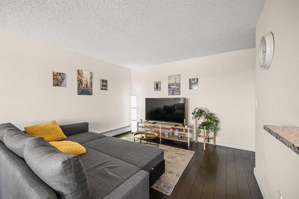 4455D Greenview Drive NE #402 photo 3