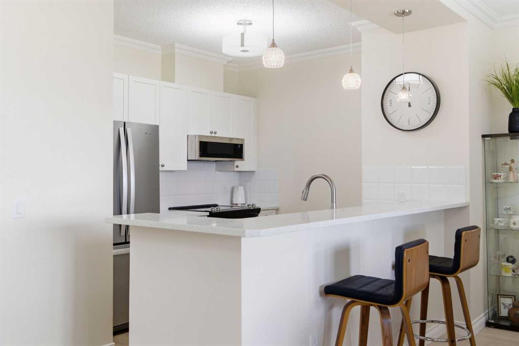 1010 Arbour Lake Road NW #2130 photo 5