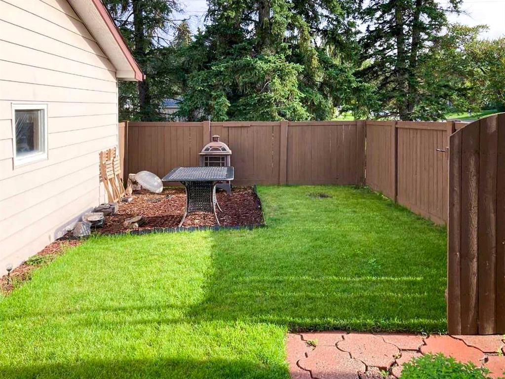 84 Waterloo Drive SW photo 3