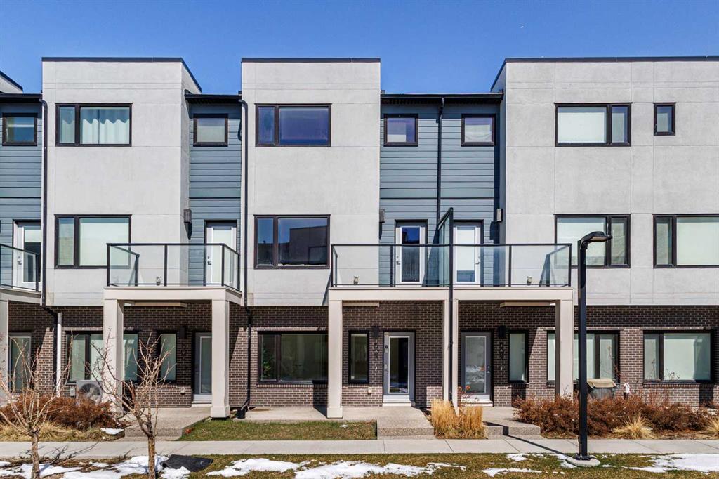 218 Sherwood NW #503