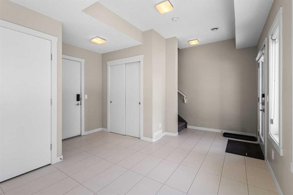 218 Sherwood NW #503 photo 3