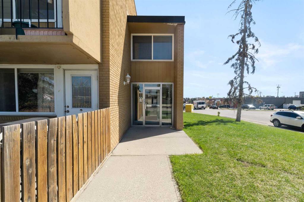 7007 4A Street SW #112 photo 3