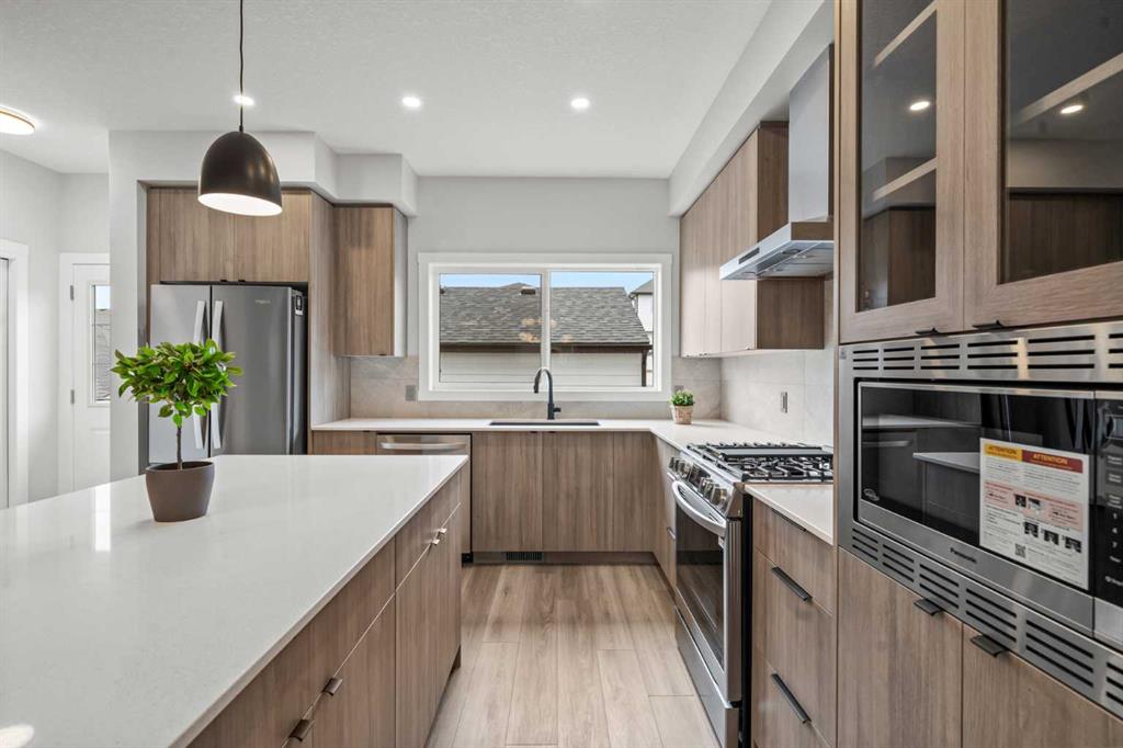 46 Versant View SW photo 2