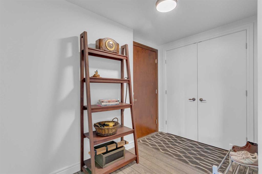817 15 Avenue SW #302 photo 4