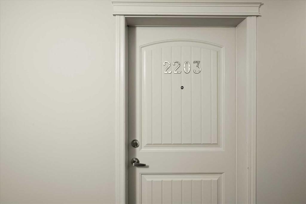 175 Panatella Hill NW #2203 photo 3