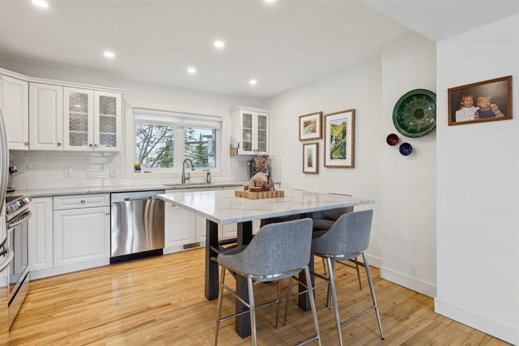 4412 Amiens Road SW photo 3