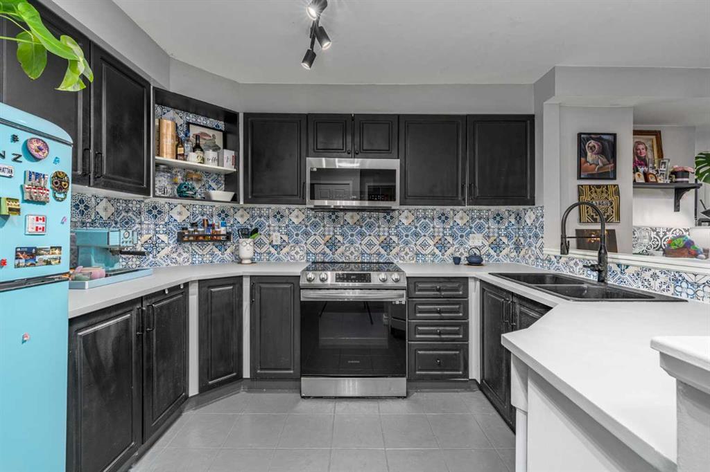 1121 6 Avenue SW #1004 photo 4