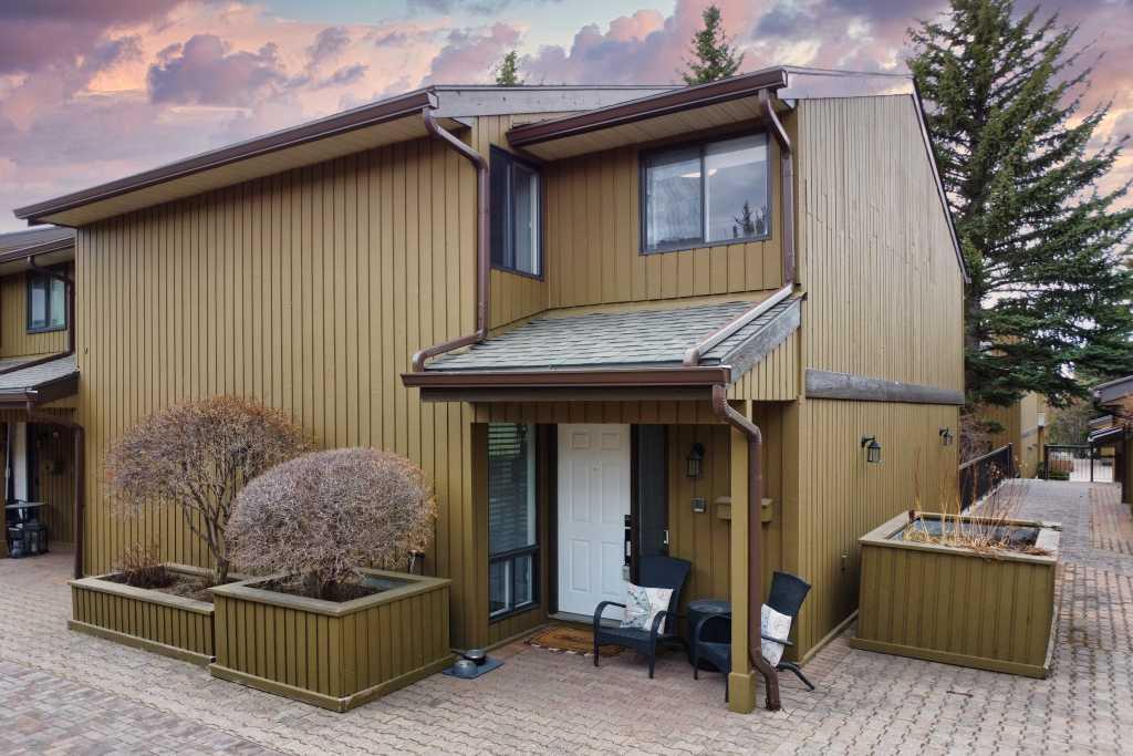3131 63 Avenue SW #425