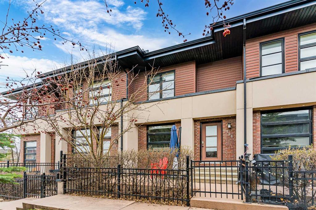 124 Aspen Hills Villas SW photo 3