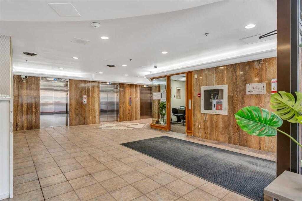 221 6 Avenue SE #504 photo 5