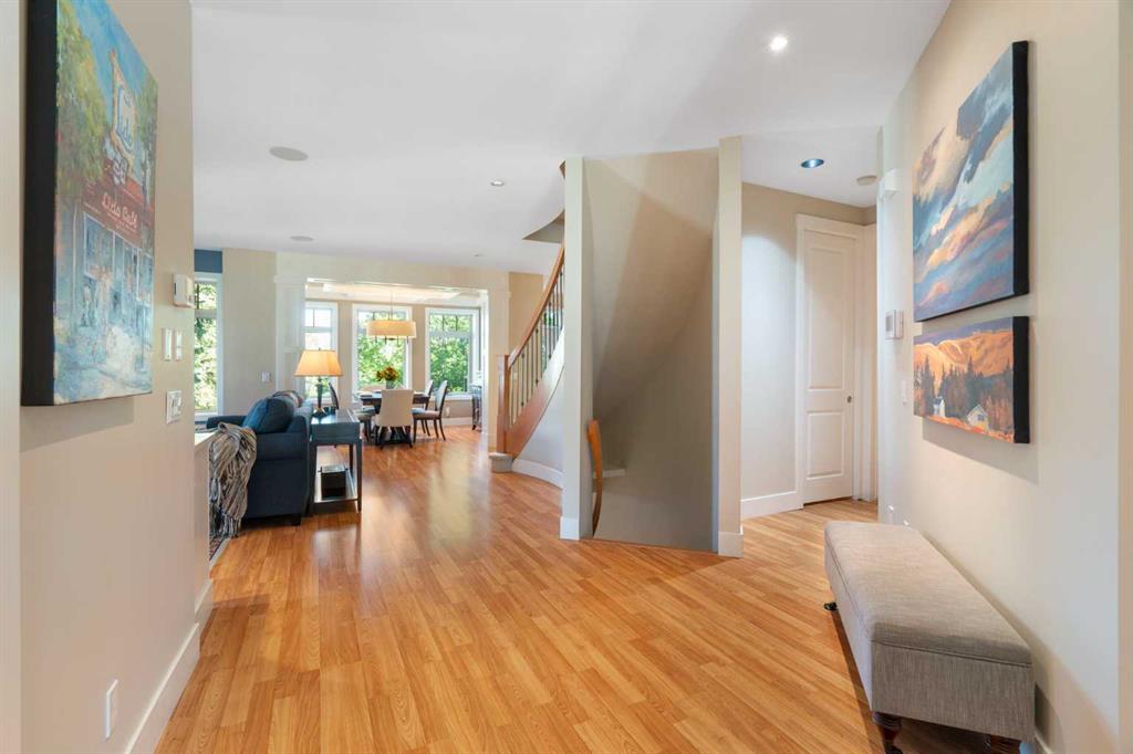 1308 21 Avenue NW photo 5