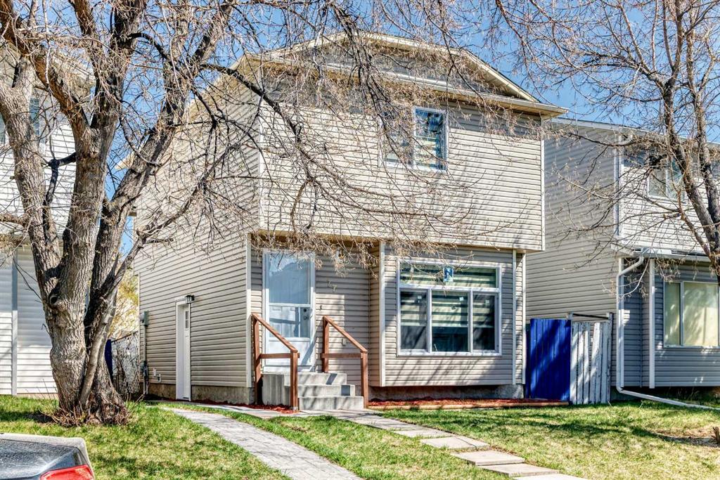 77 Martinbrook Road NE photo 2