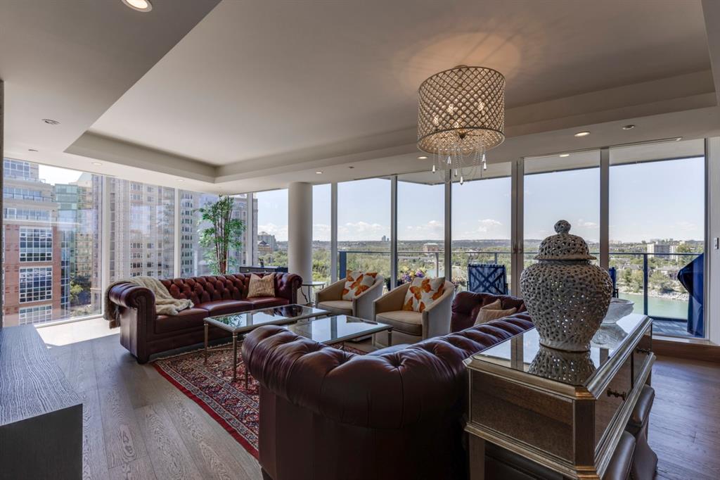 738 1 Avenue SW #811 photo 5