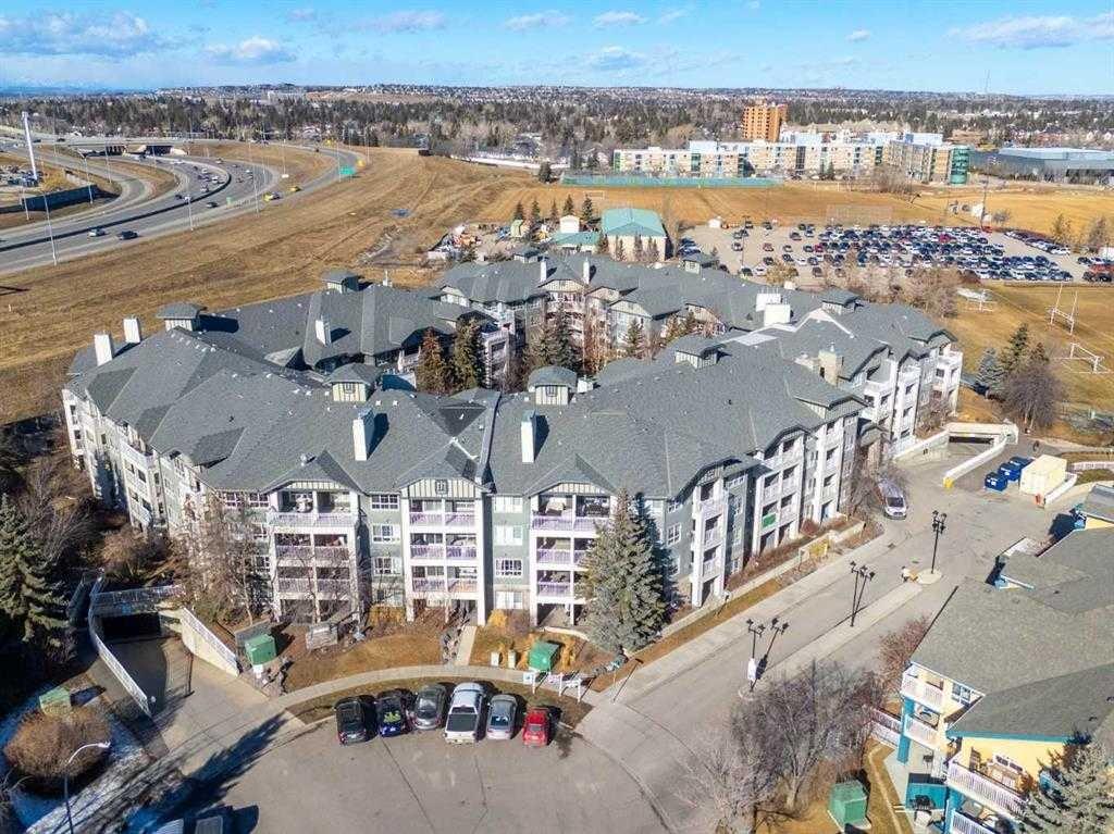 35 Richard Court SW #250 photo 2