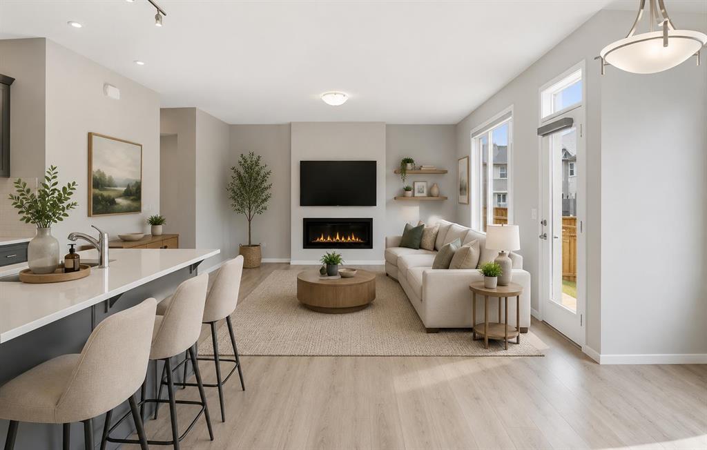 93 Cityline Square NE photo 2