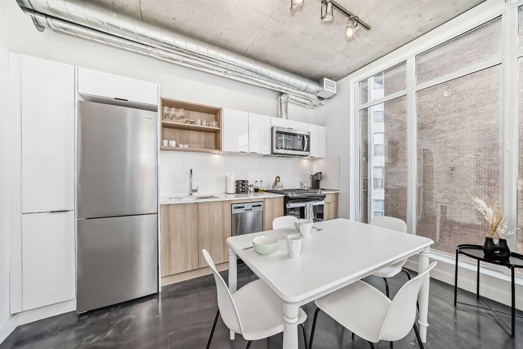 1319 14 Avenue SW #302 photo 3