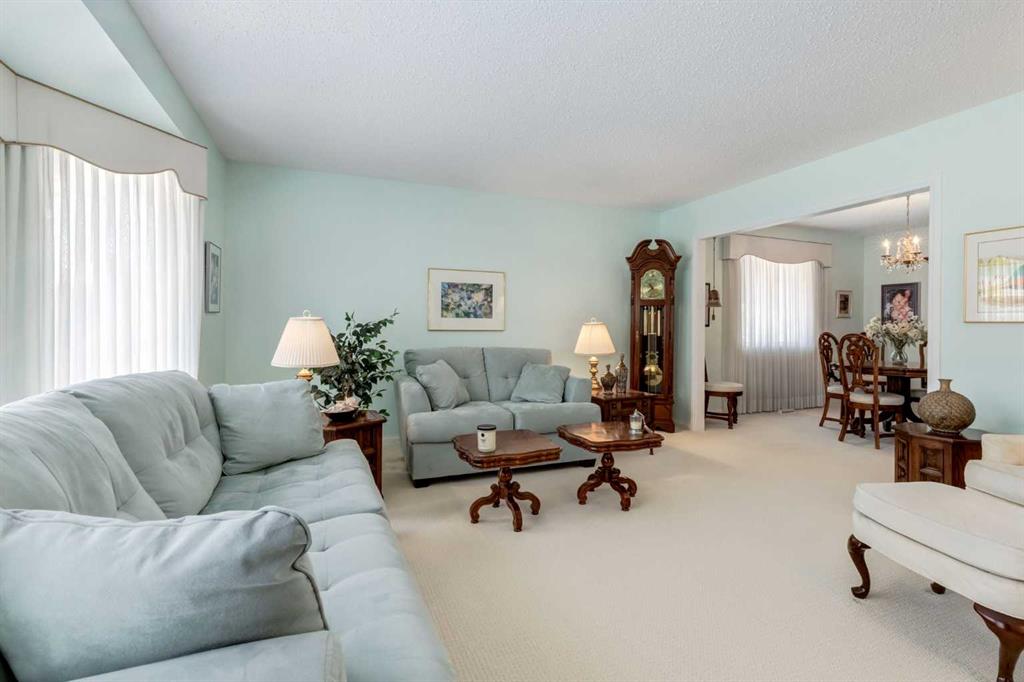 107 Valhalla Crescent NW photo 4