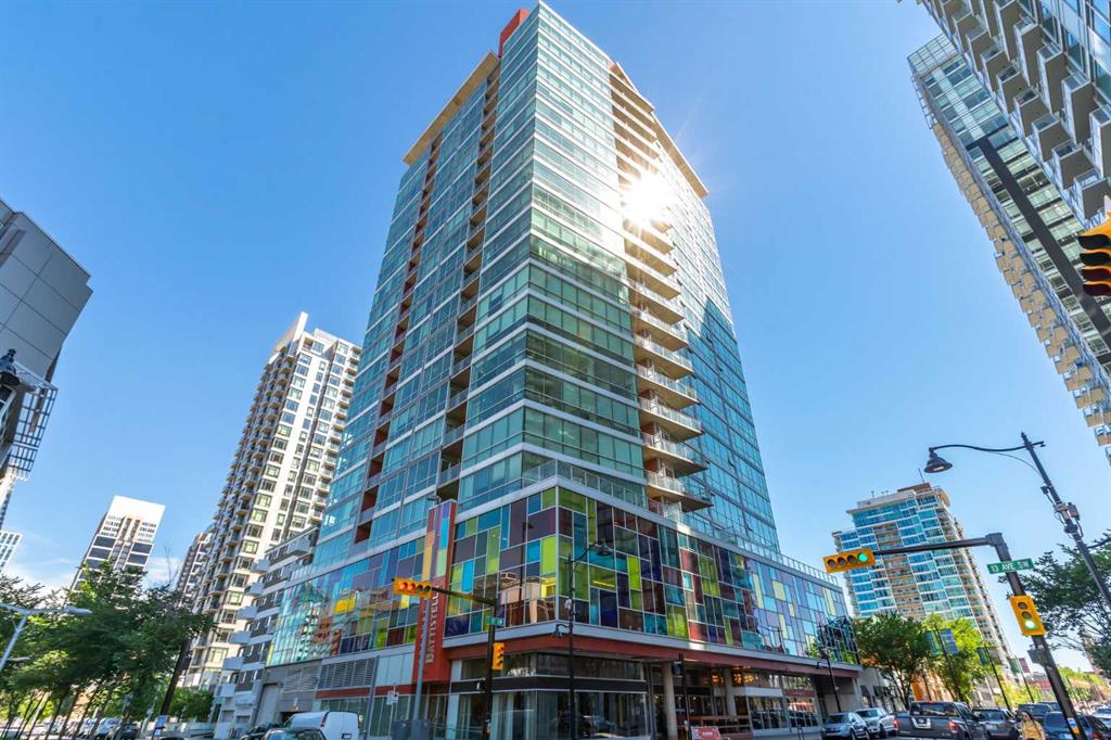 135 13 Avenue SW #2010 photo 2