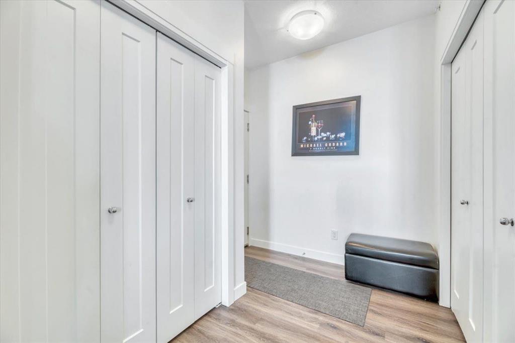 35 walgrove Walk SE #408 photo 2