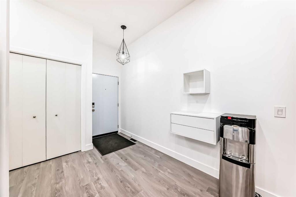 1212 13 Street SE #303 photo 5