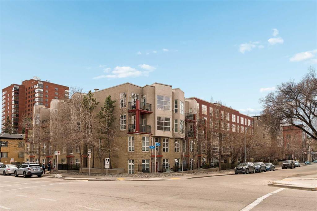 315 24 Avenue SW #334 photo 3