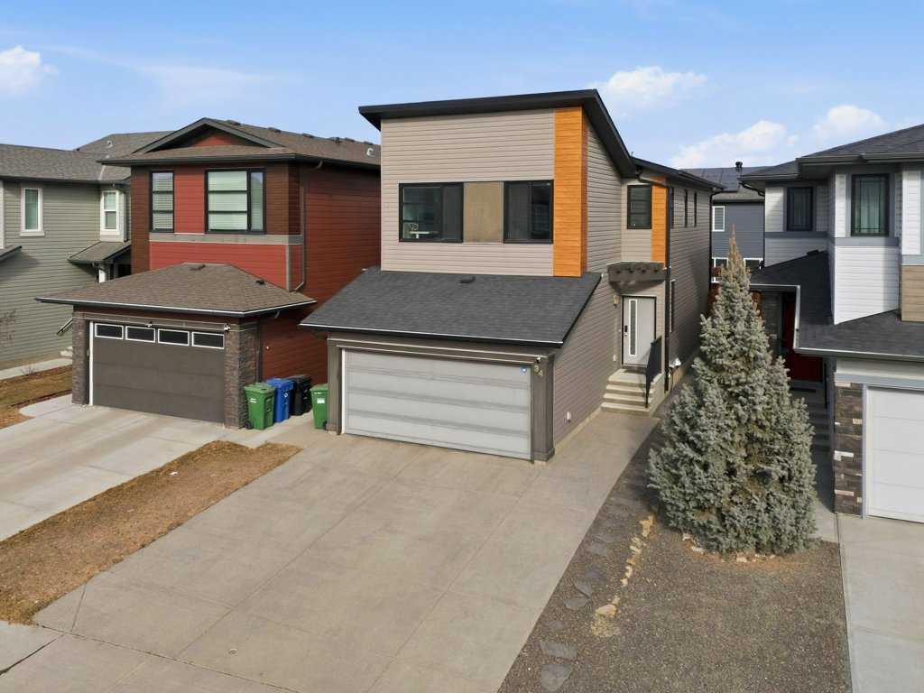 34 Walgrove Link SE photo 3