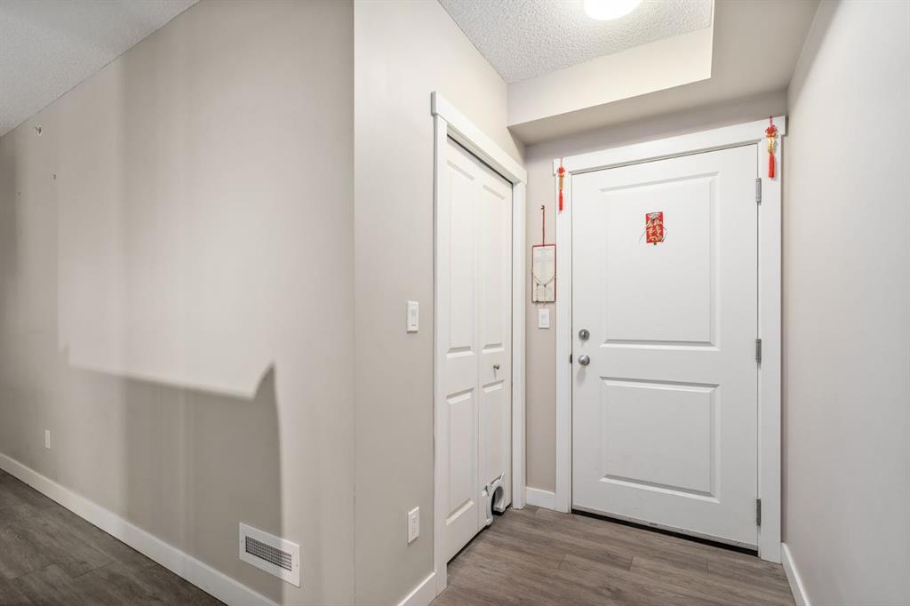 10 Kincora Glen Park NW #115 photo 3