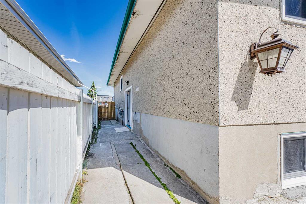 6403 Centre Street NW photo 3