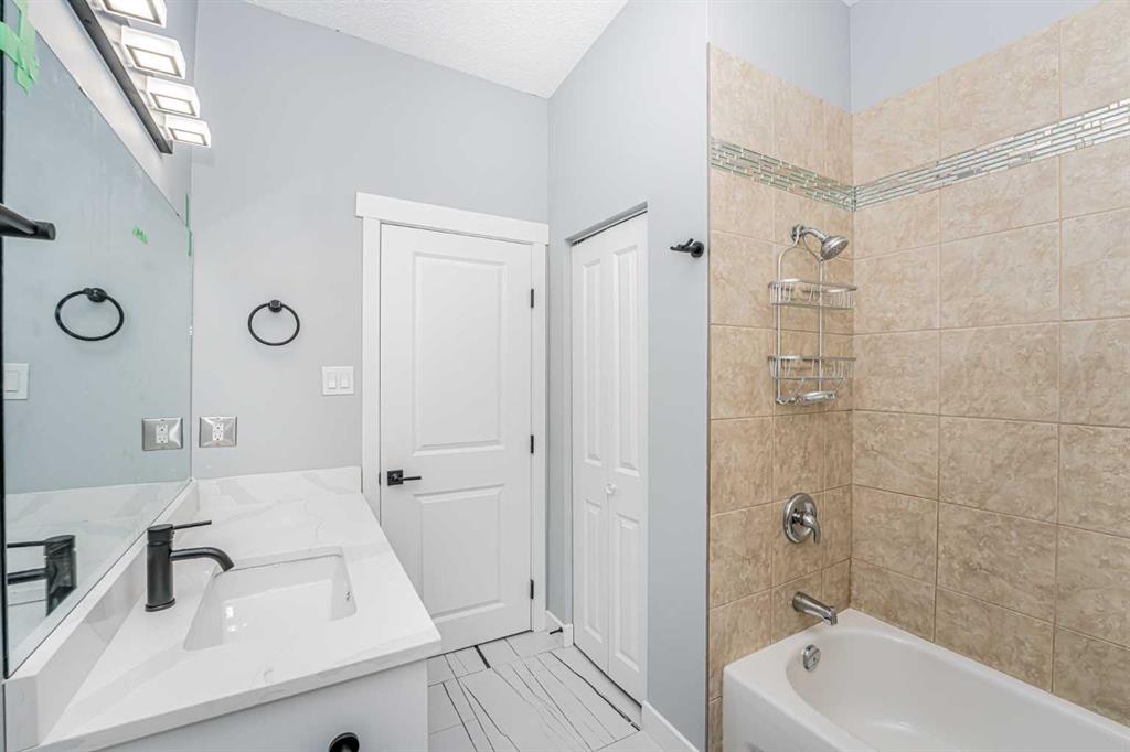 6403 Centre Street NW photo 5