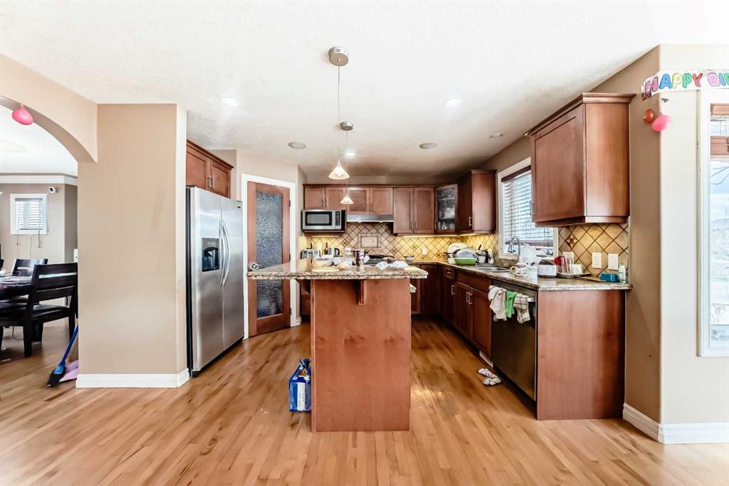 602 Wentworth Place SW photo 4
