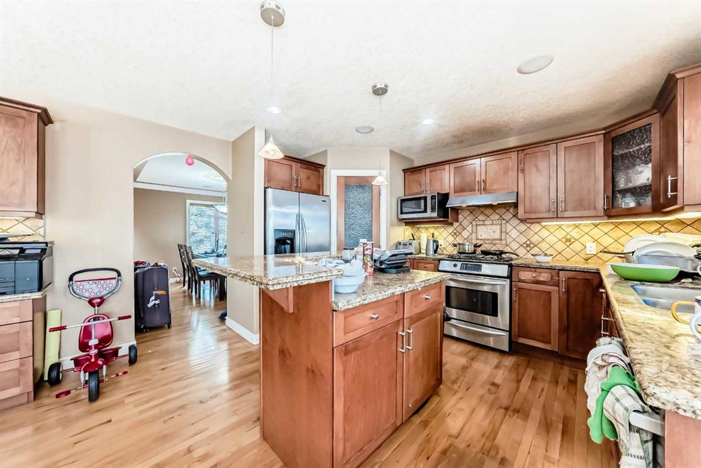 602 Wentworth Place SW photo 5