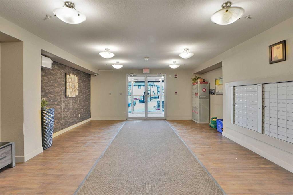 7210 80 Avenue NE #414 photo 3